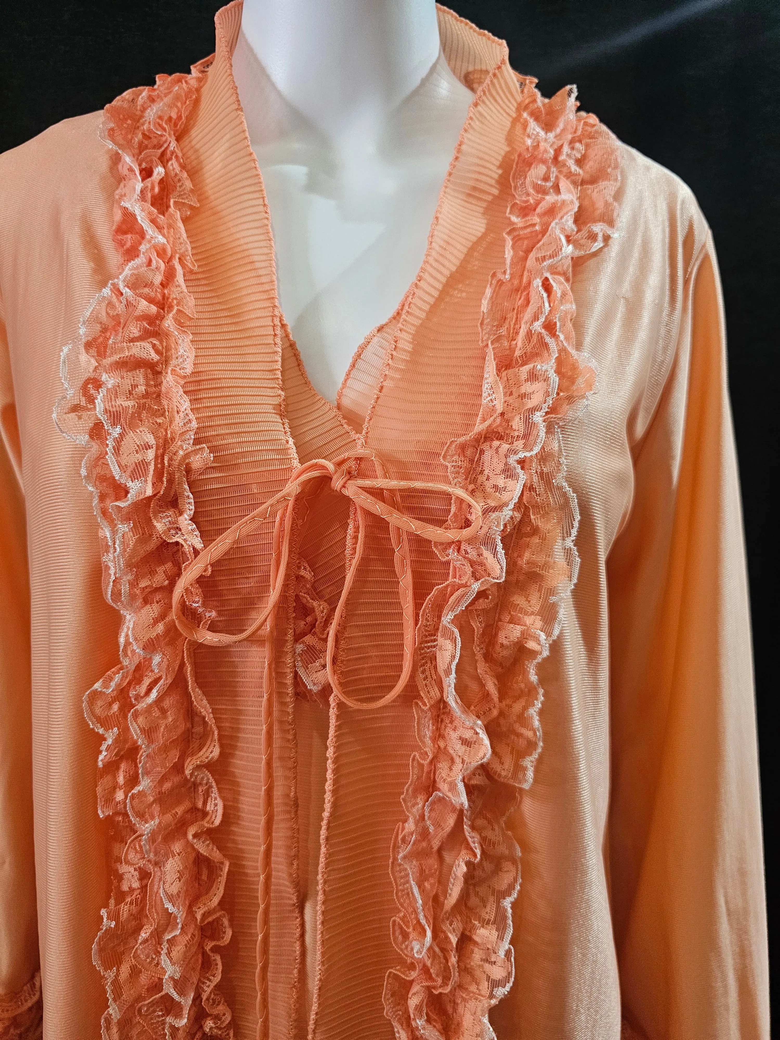 1960s Coral 2 pc Peignoir and Gown