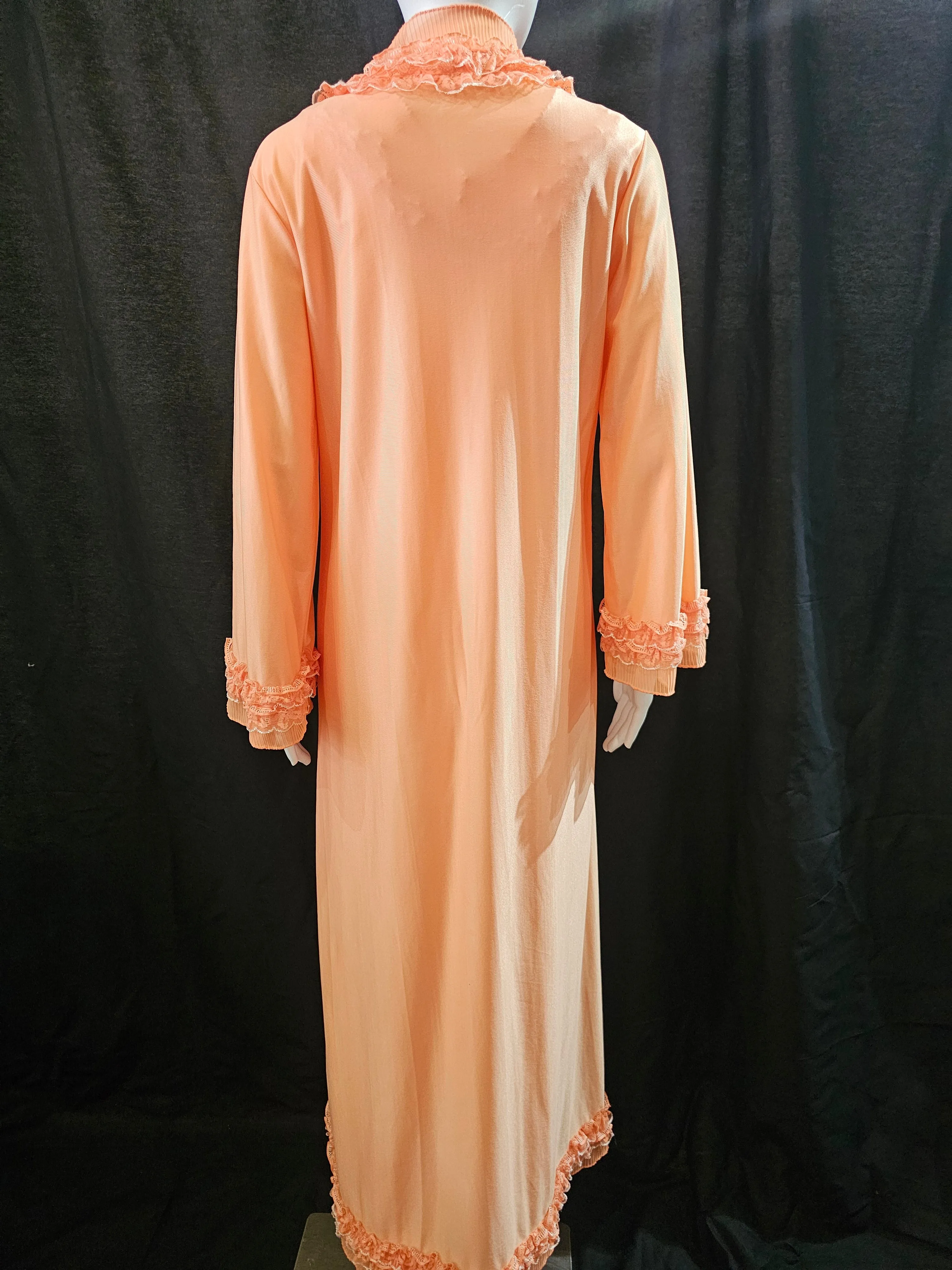 1960s Coral 2 pc Peignoir and Gown