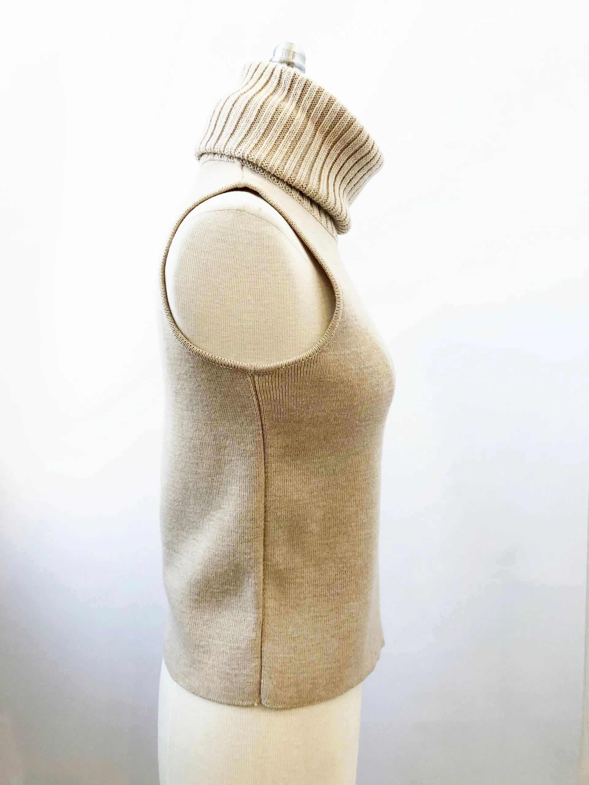 Chanel Sleeveless Turtleneck Sweater Size 44 Fr (L Us)