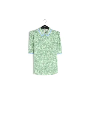 Contrast collar top