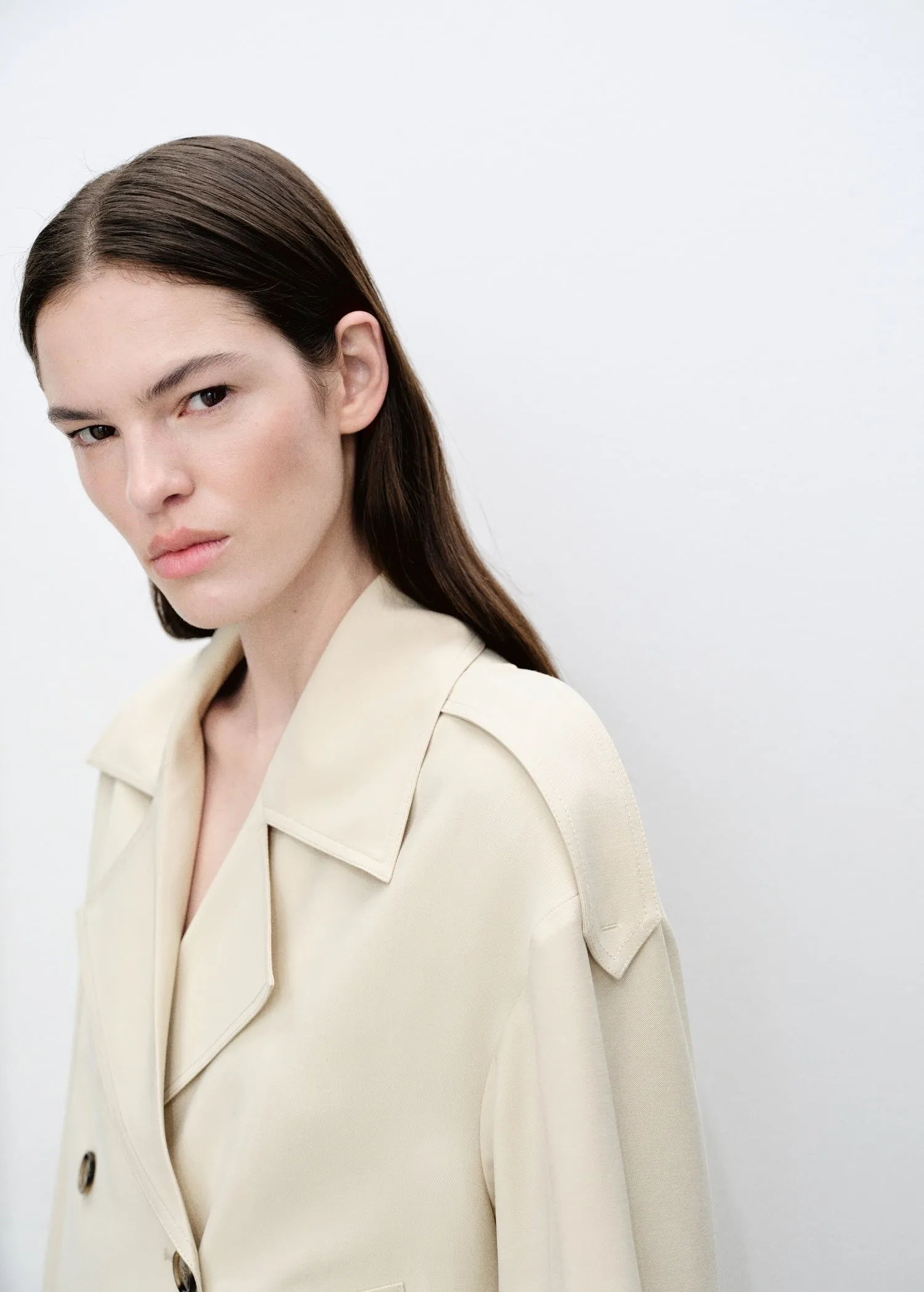 Double-breasted jacket with lapels