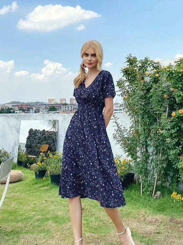 Floral Print Midi Dress with Square Neck and Fitted Waist