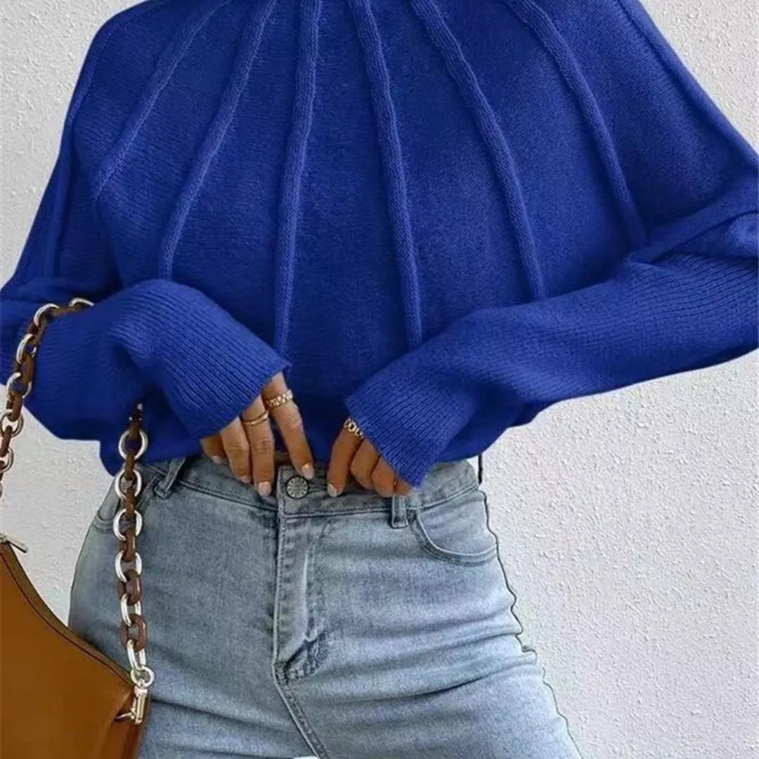 GENESIS | ELEGANT TURTLENECK SWEATER