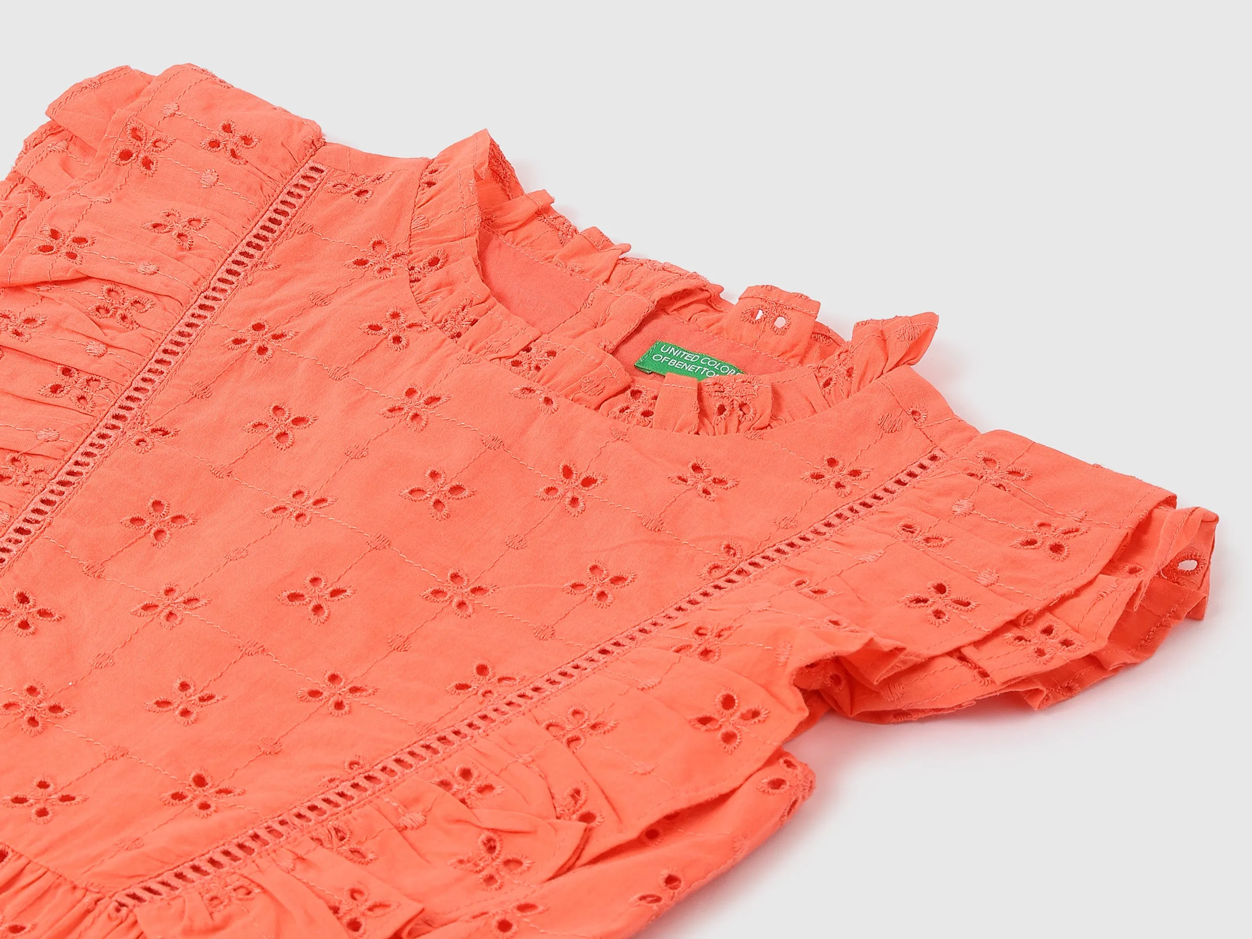 Girls Embroidery Round Neck Dress