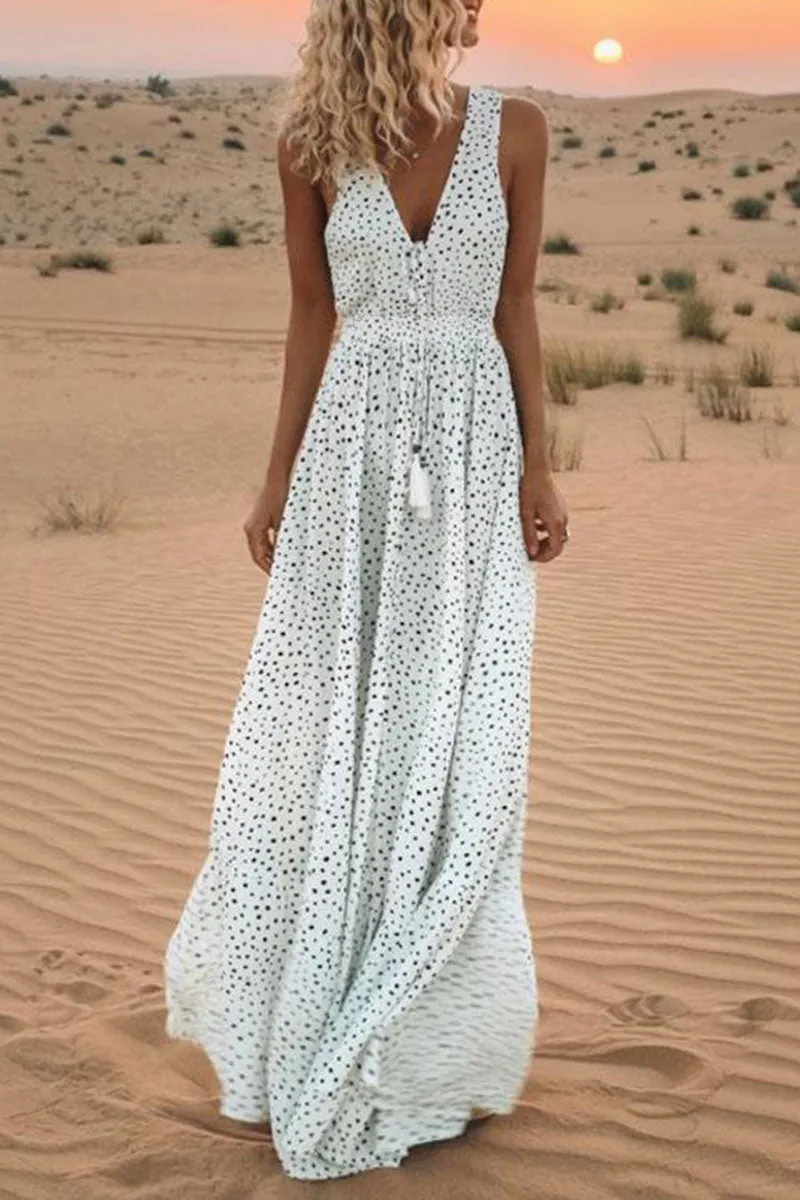 Karylle - Trendy V-neck dresses with bohemian polka dots