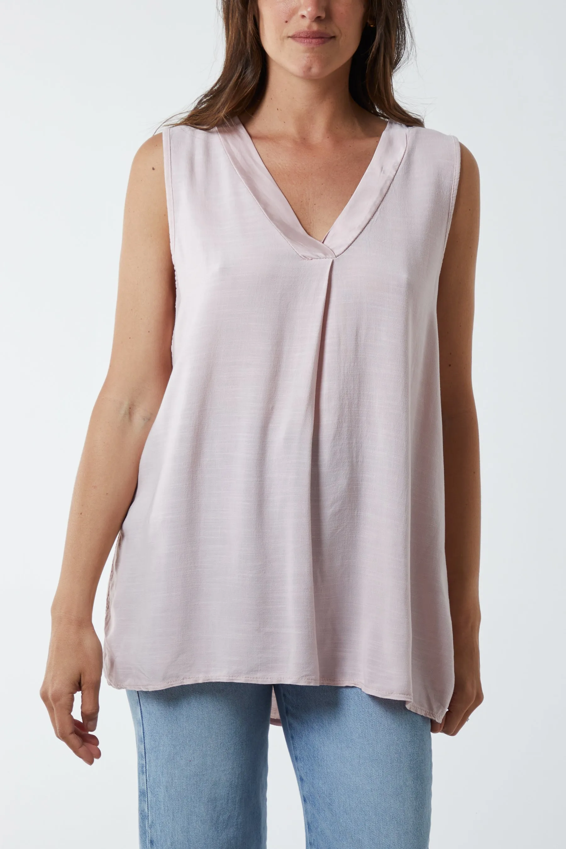 Kiwi Collar Satin Trim Vest