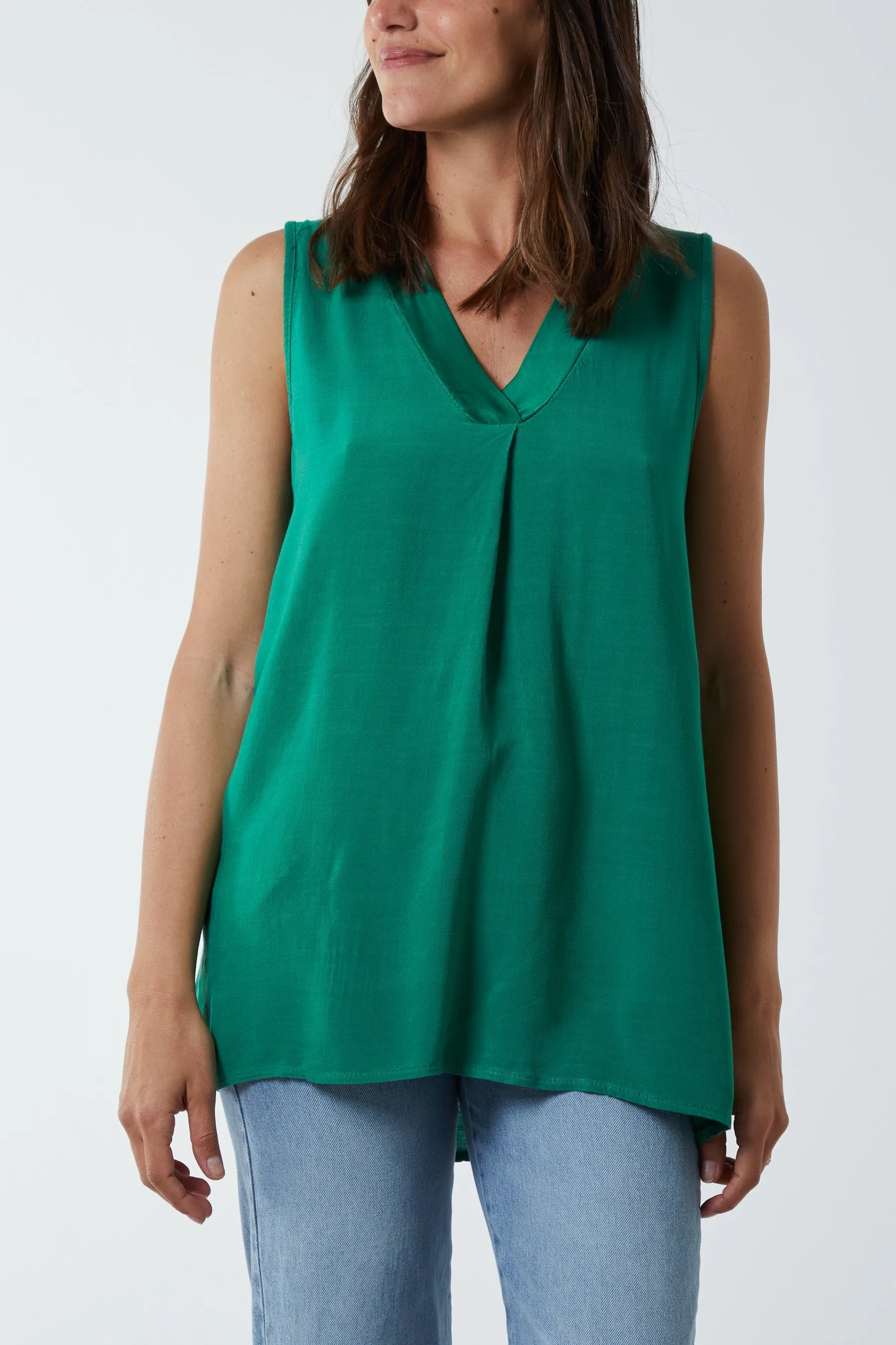 Kiwi Collar Satin Trim Vest