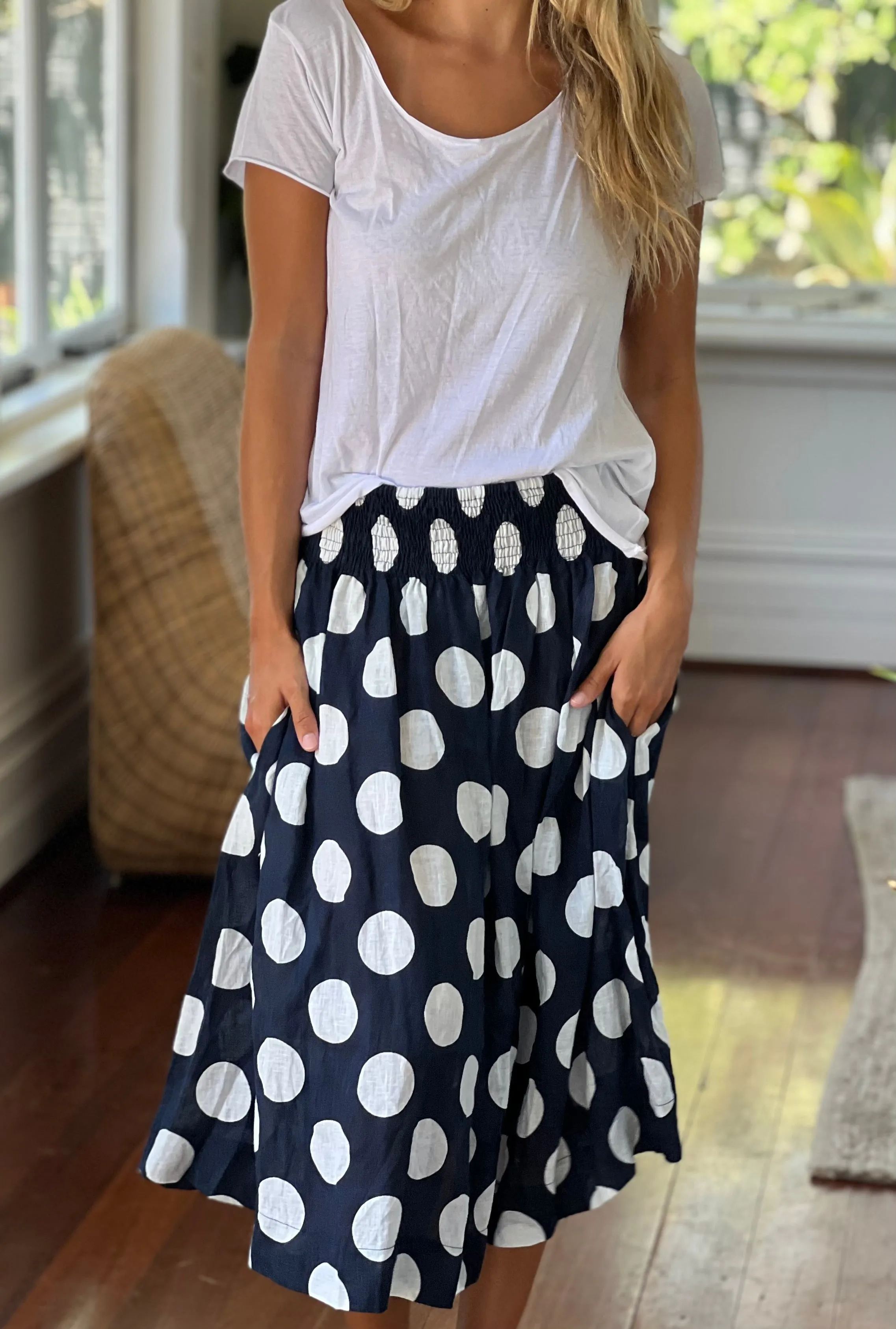 lola skirt - big navy spot linen