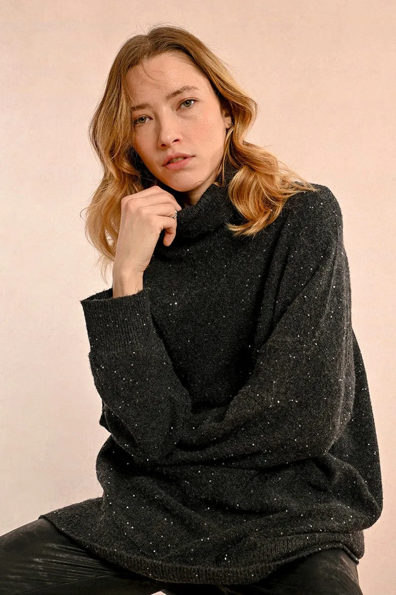 LOOSE SEQUINNED SWEATER