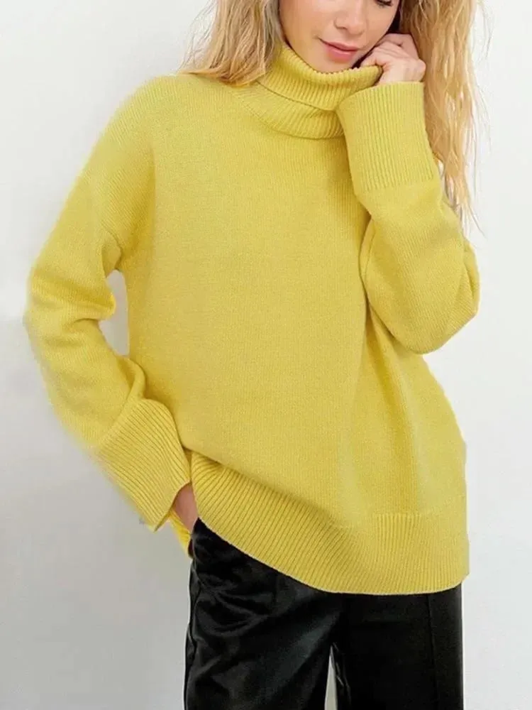NOVELLE | KNITTED LOOSE TURTLENECK