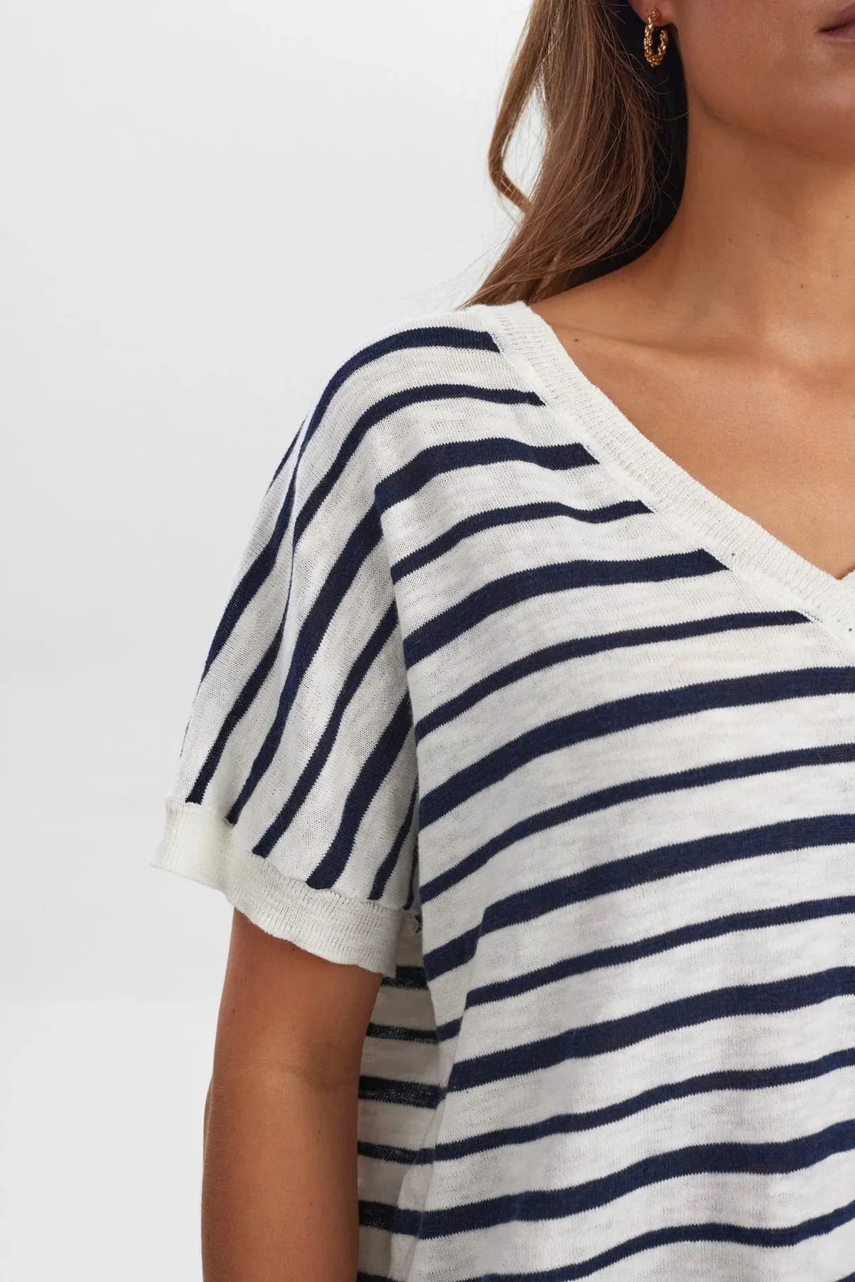 Numph Nukiki Navy/White Striped V-Neck Jumper
