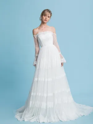 Off the Shoulder Romantic Bohemian Wedding Dresses Long Sleeves Beach Wedding Bridal Dress