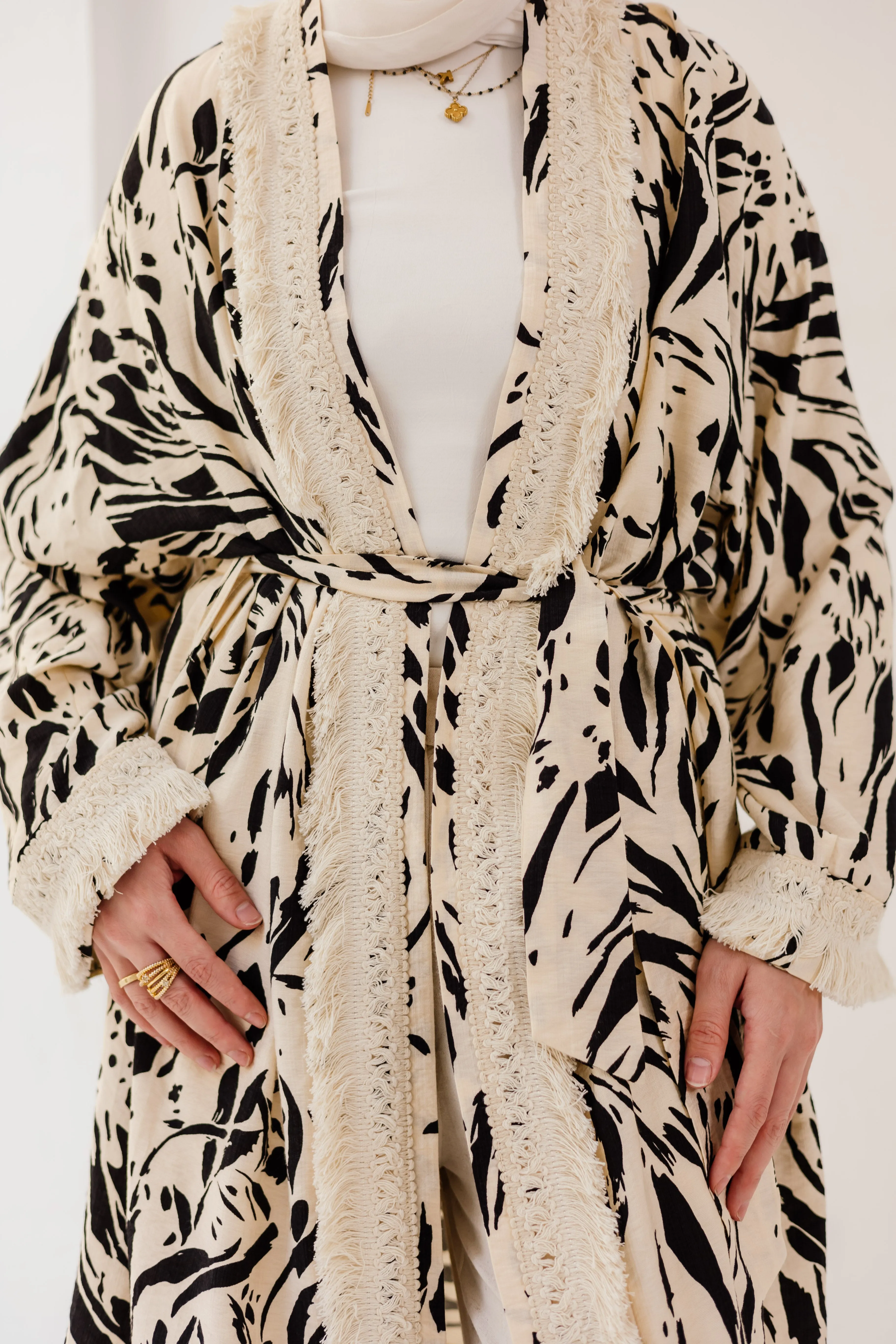 Oia Kimono in Black