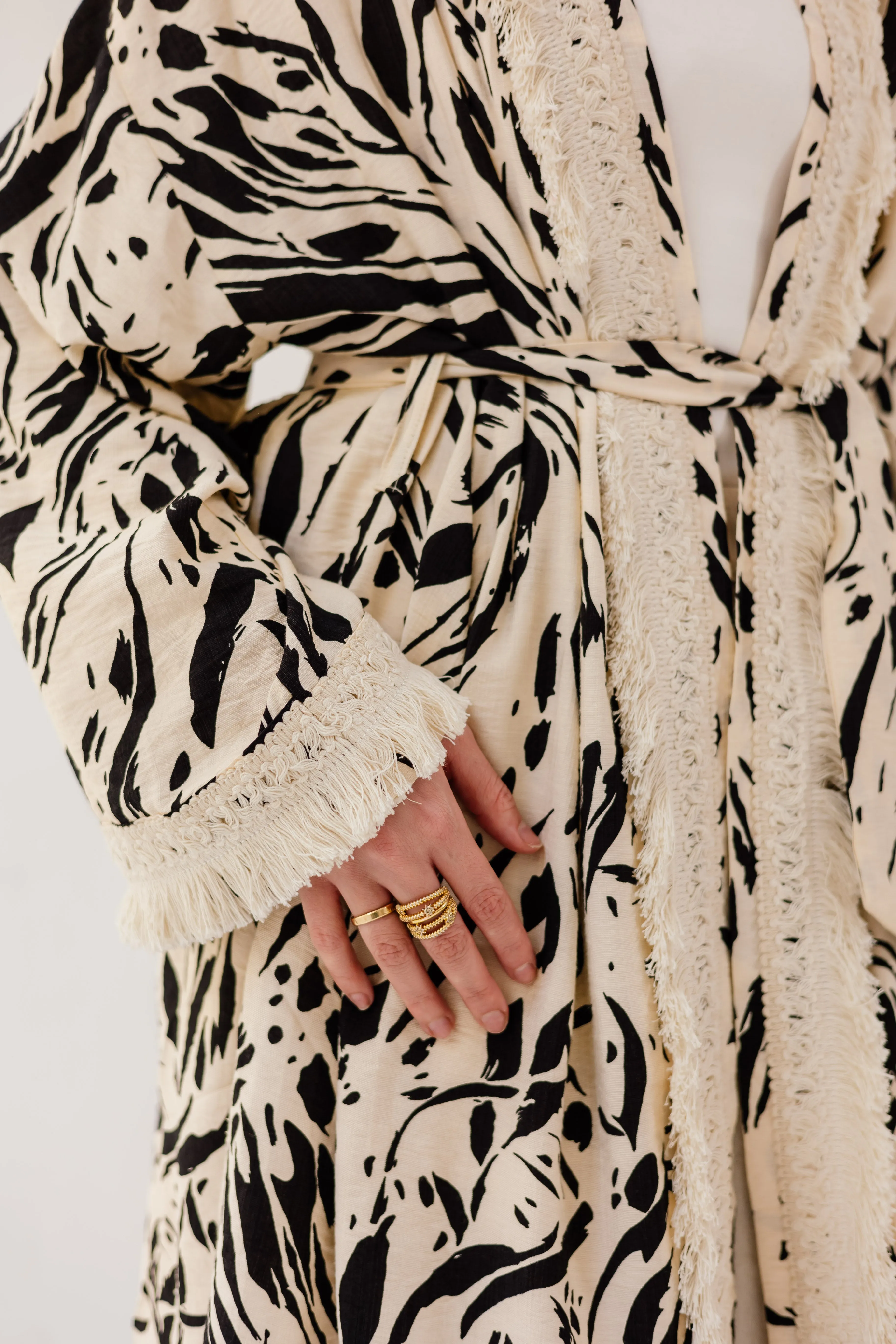 Oia Kimono in Black