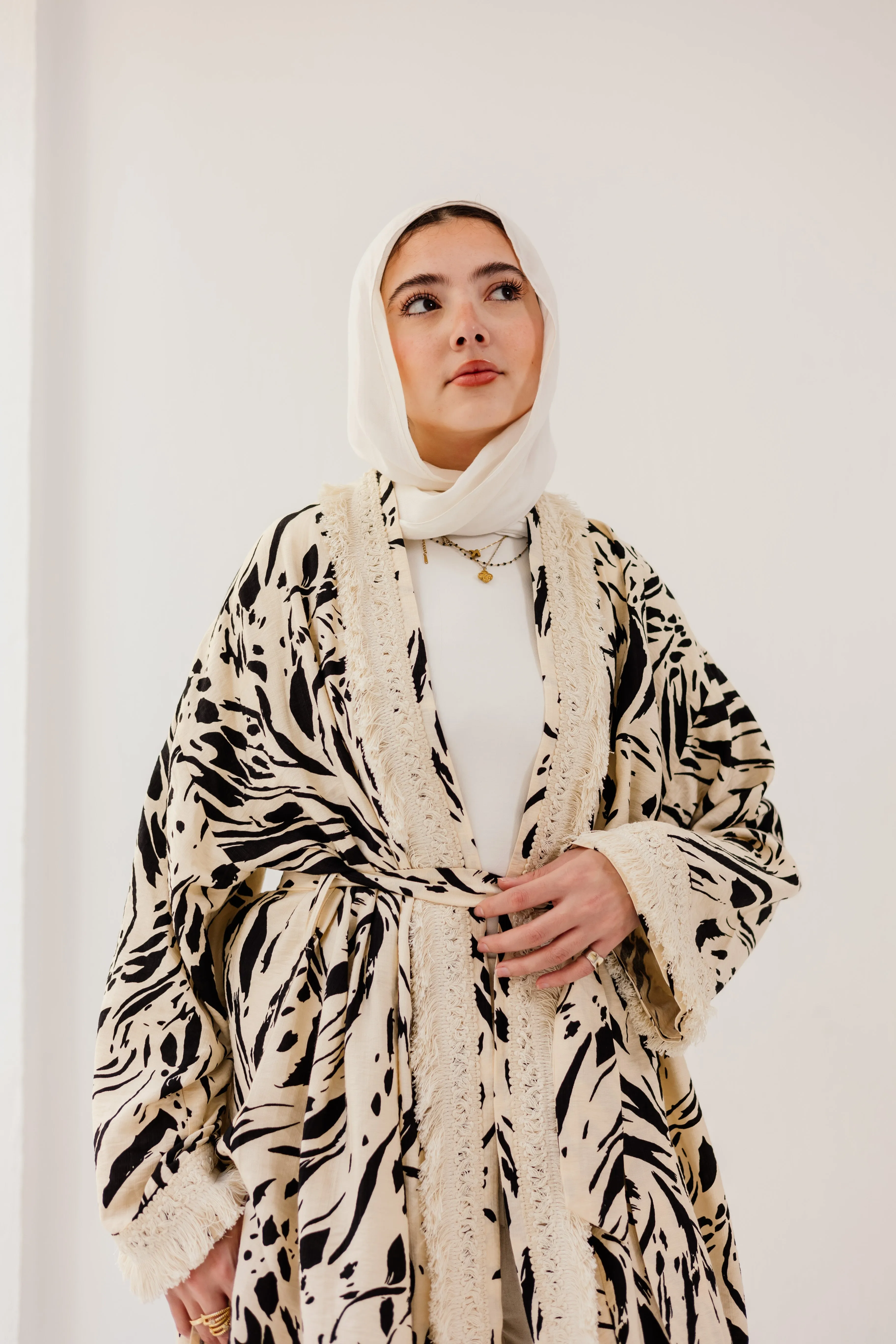 Oia Kimono in Black