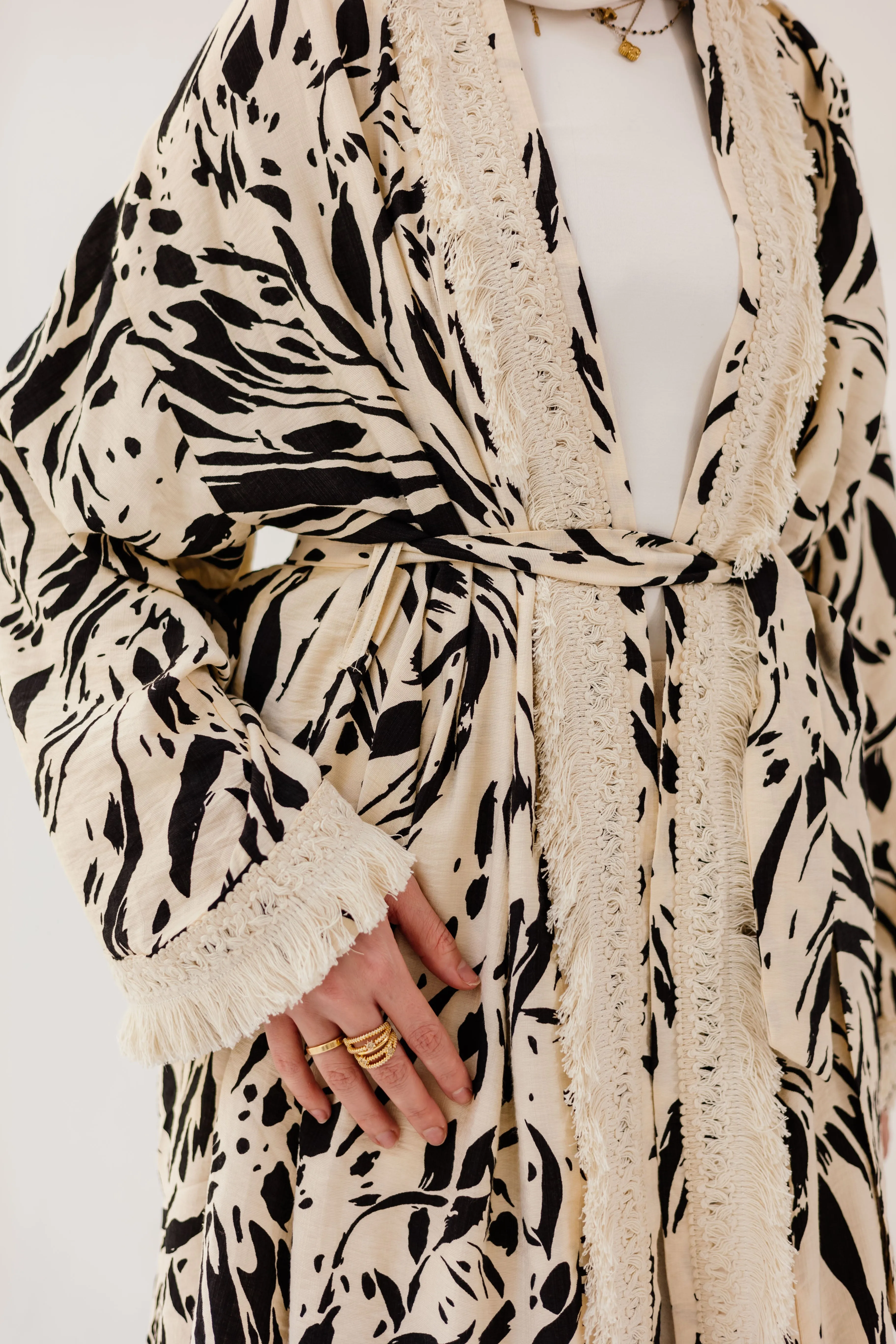Oia Kimono in Black