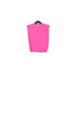 Pink sleeveless knitted top