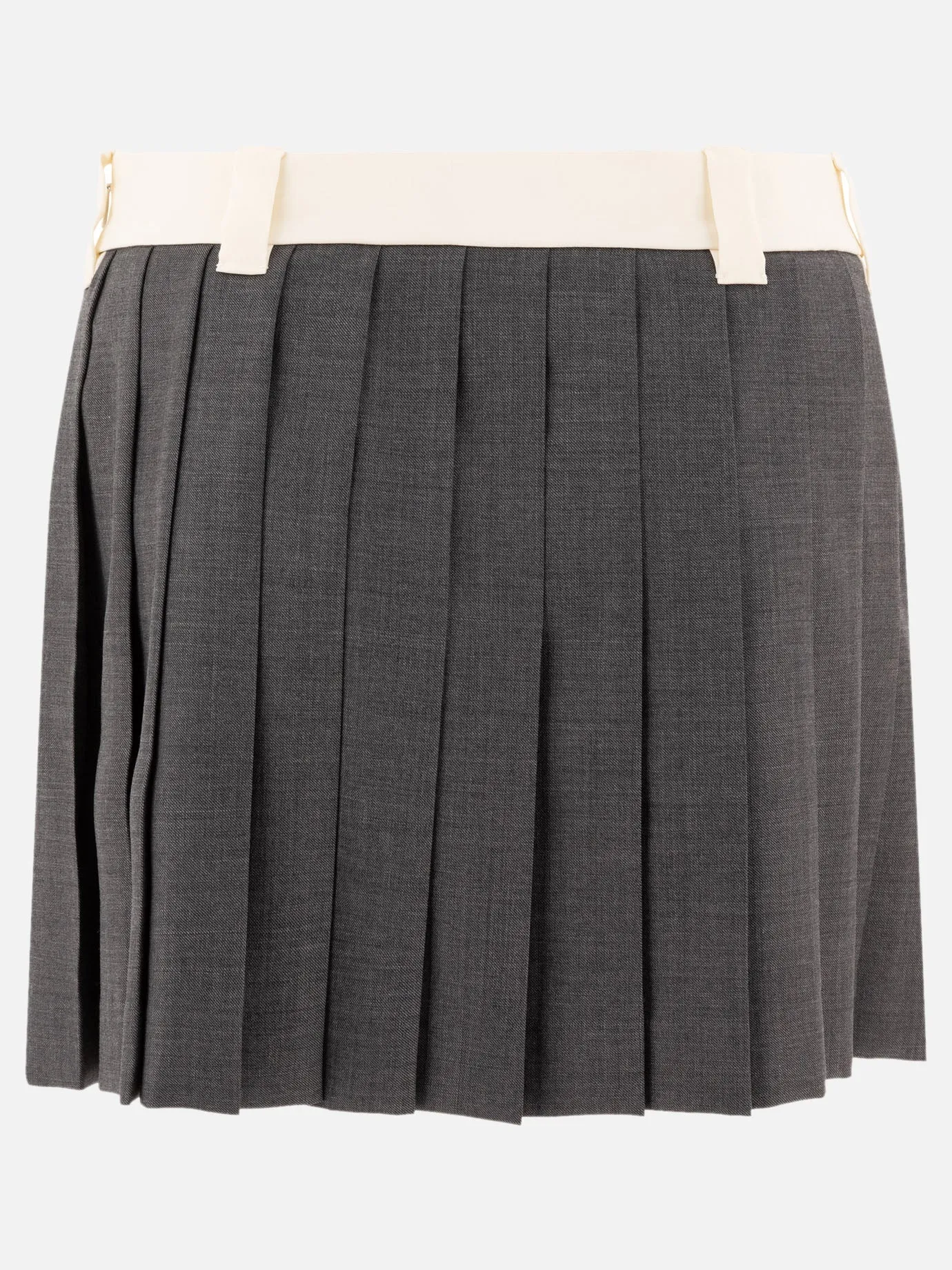 Pleated skirt