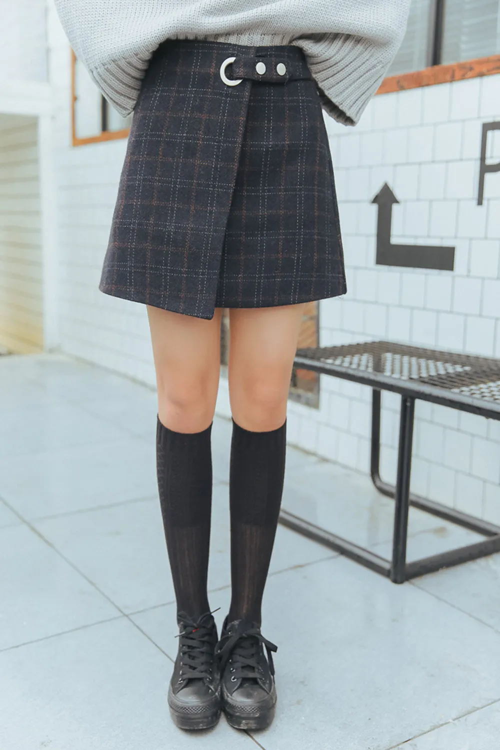 Retro Wool Plaid Thicken Mini Skirt