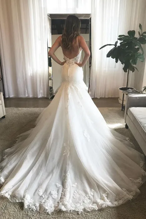 Roycebridal Charming Mermaid V-neck Open Back Spaghetti Straps Lace Wedding Dresses with Train,MW421