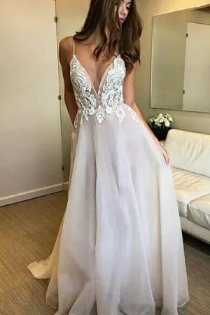 Roycebridal Spaghetti Straps Deep V-neck Lace Appliqued Beach Wedding Dress, MW306