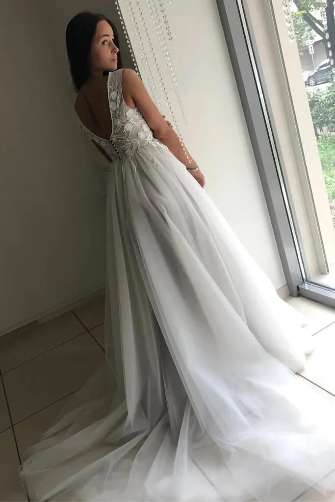 Roycebridal Tulle Lace Top A-line V-neck Wedding Dresses, Appliques Wedding Gown, MW763