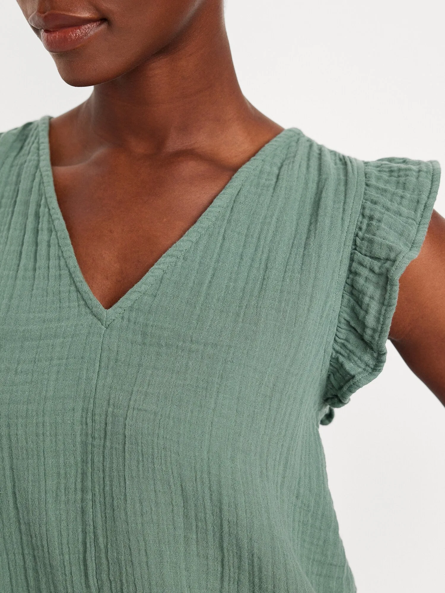 Sleeveless Crinkle Gauze Top
