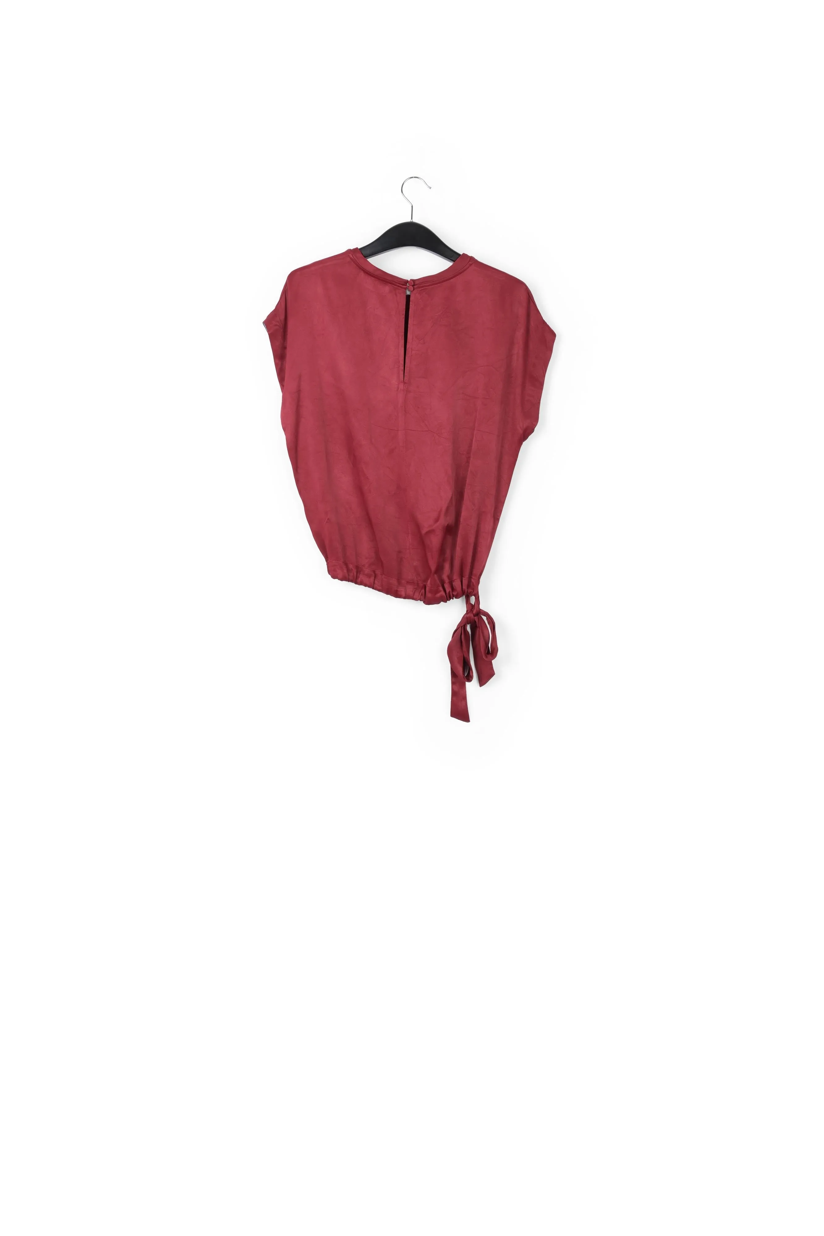 Sleeveless top
