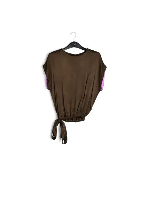 Sleeveless top