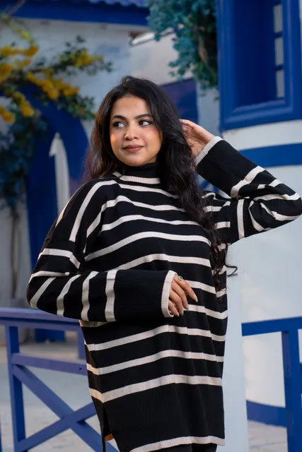 Striped High-Neck Loose Knit Pullover