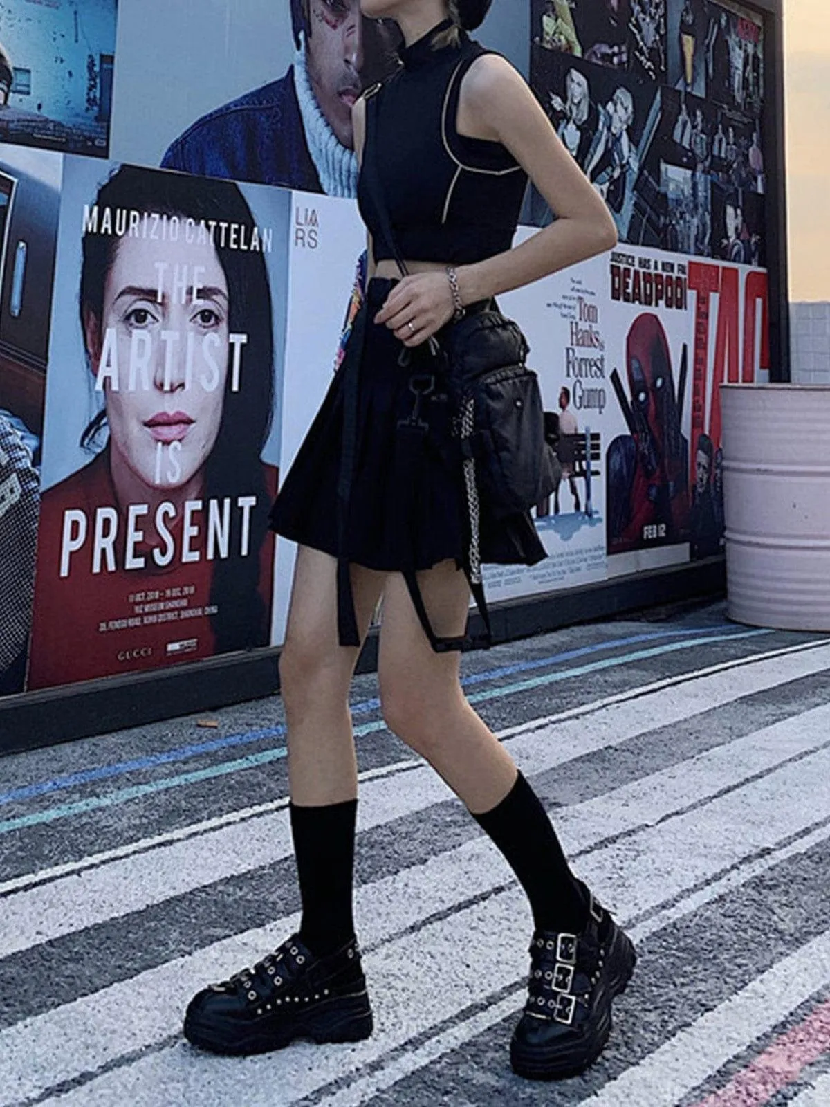 Techwear Personality Belt High Waist Pleated Skirt