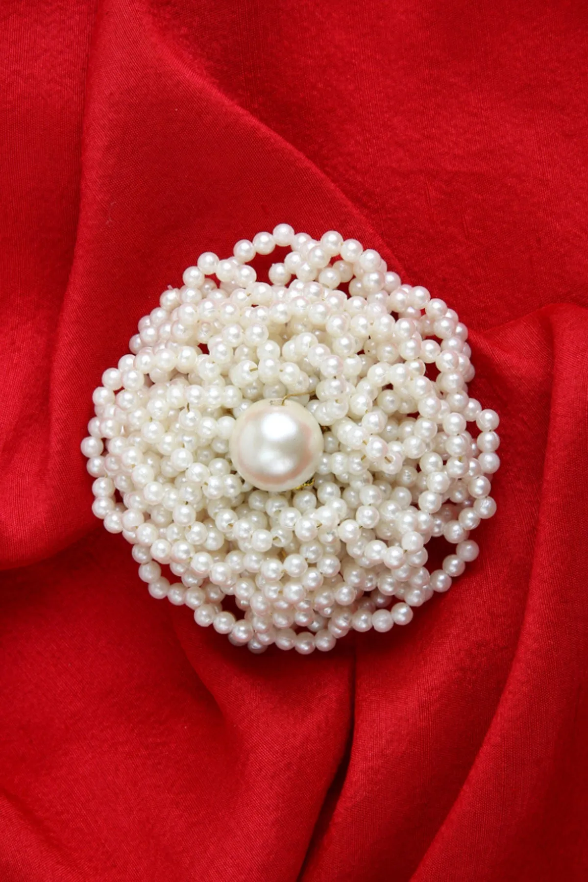 The Cara Handmade Pearl Clip