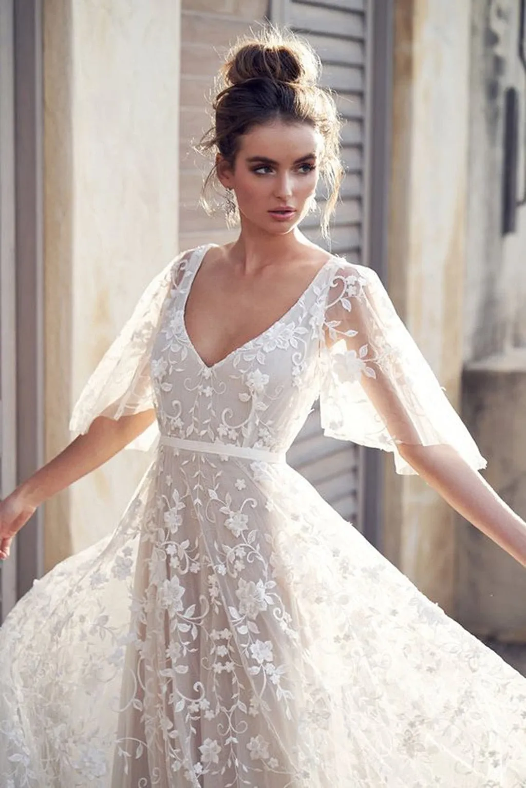 The Sales Rack-Beach Bride Chiffon V Neck Short Sleeve Lace Bridal Dress Free Shipping
